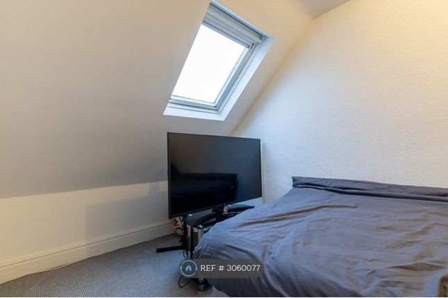 Flat   Thornton Road, Morecambe photo 5