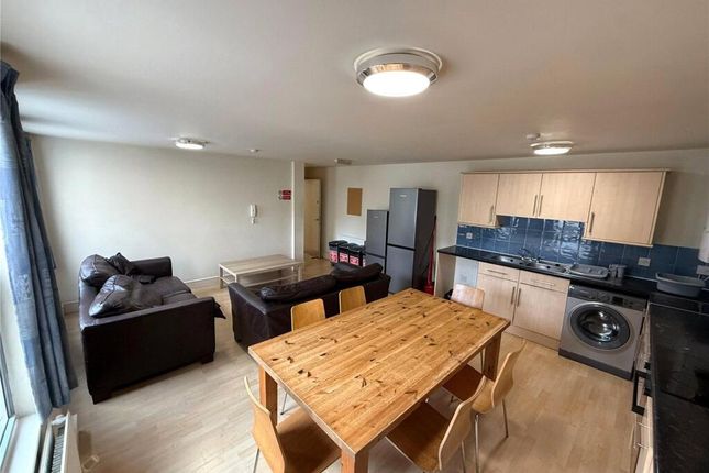 Bright And Contemporary Open-Plan Living Space Fea...