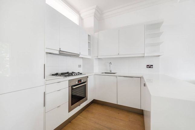 Thumbnail Flat to rent in Westbourne Gardens, Bayswater, London