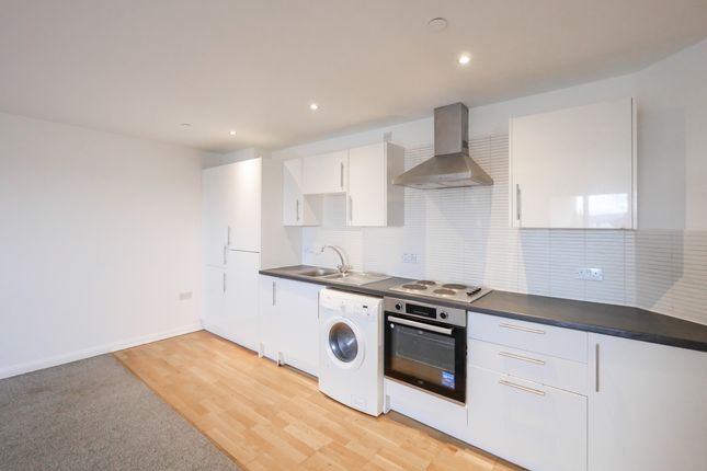 Flat to rent in Hawkhill, Dundee, Angus, .