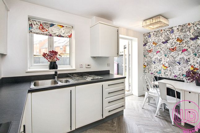 19 Greenvale Avenue, Newcastle upon Tyne photo 4