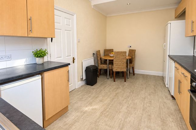 153 Alma Road, Bournemouth photo 3
