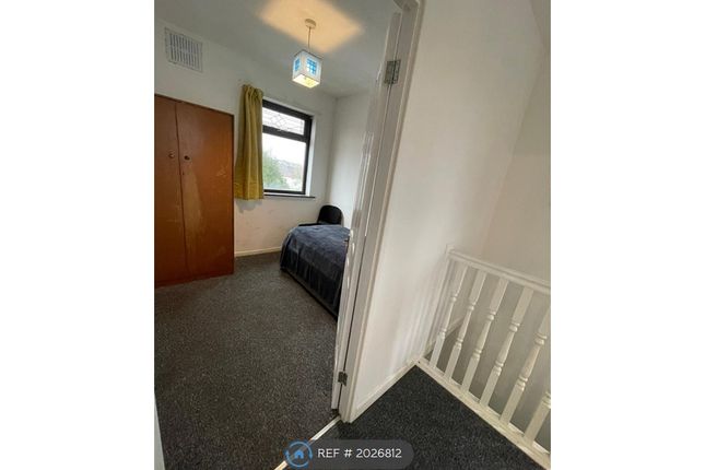 Room to rent in Hudds Hill Gardens, Bristol