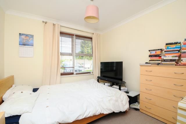 85, Reliance Way, Oxford photo 5