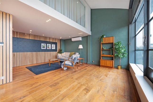 Flat for sale in Chiswick Green Studios, Evershed Walk, London