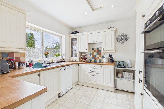 10, Quantock Rise, Bridgwater photo 2