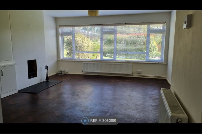 Little Chalfont, Amersham photo 3