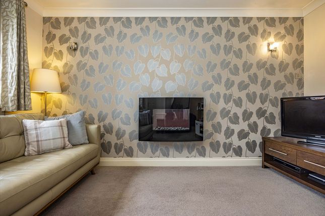 3, Derwent Avenue, West Hallam photo 2