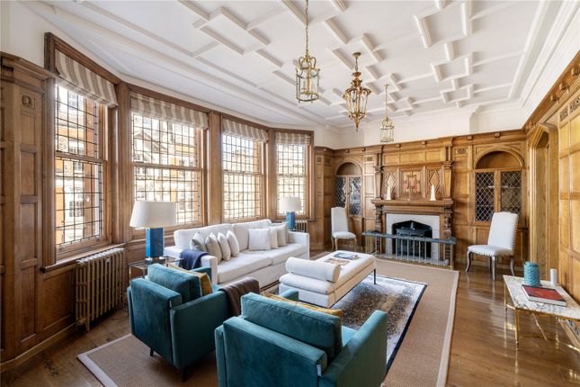Thumbnail Flat for sale in North Audley Street, Mayfair