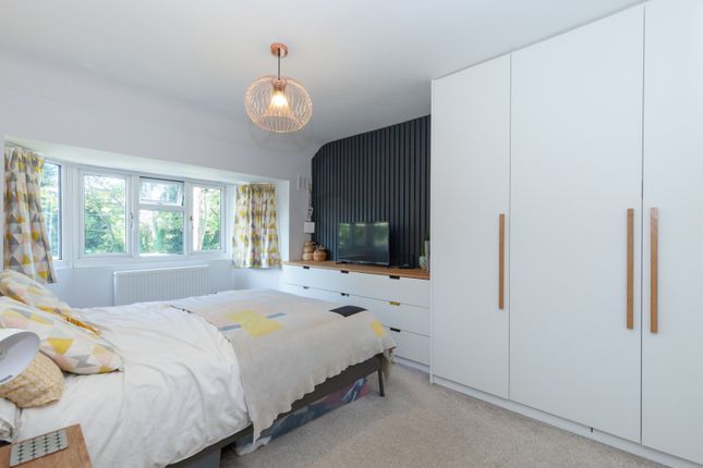 Semi-detached house for sale in The Avenue, Kennington, Oxford