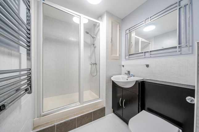 Flat 22, Icough Court, 40, Hassendean Road, London photo 4