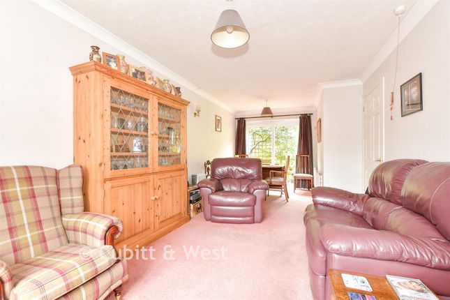 Woodland Mews, Elm Way, Heathfield photo 3