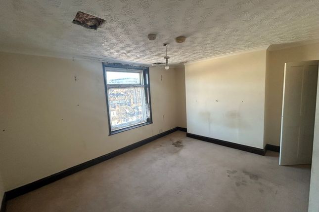 Town house for sale in 268 London Road, Dover, Kent