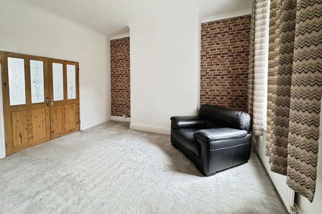 2, Hardy Terrace, Crook photo 4