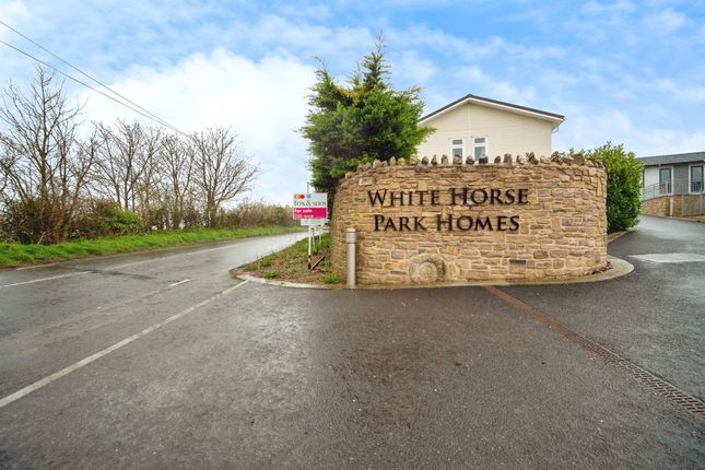Mobile/park home for sale in Osmington Hill, Osmington, Weymouth