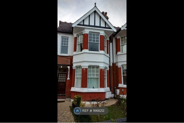 Thumbnail Flat to rent in Conway Road, London