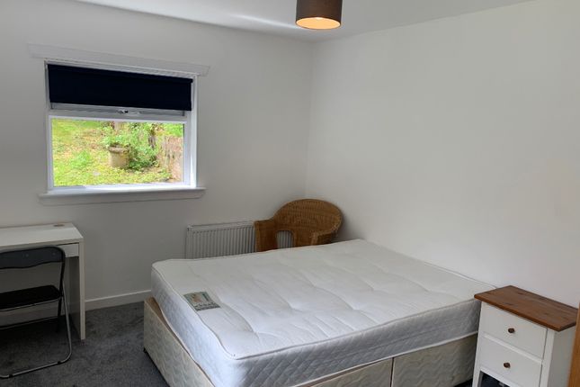 Flat to rent in Queen Street, Stirling Town, Stirling