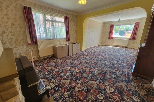 Elwyn, London Road, Capel St Mary, Ipswich, Suffolk, IP9 photo 3