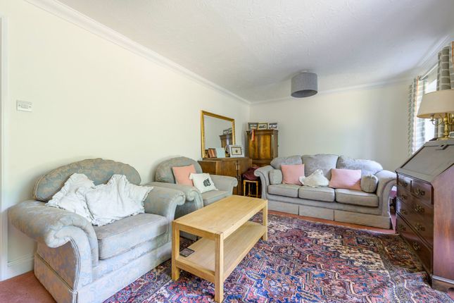 69 Northfield Road, Stowmarket photo 3