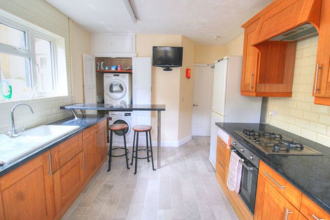 28 Lushington Road, Eastbourne photo 4