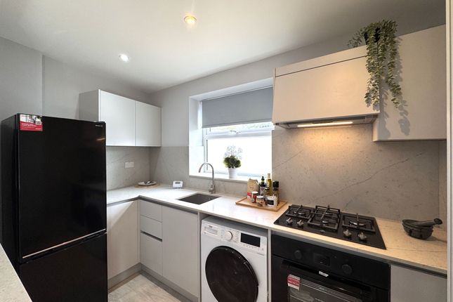 Thumbnail Property to rent in High Road, London