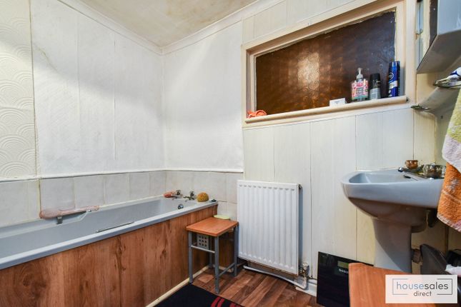 9, Gelli Houses, Port Talbot photo 3
