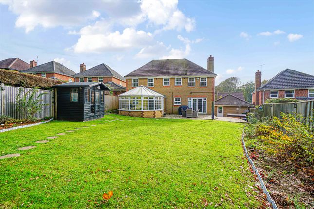12, Whittlewood Close, St. Leonards-On-Sea photo 2