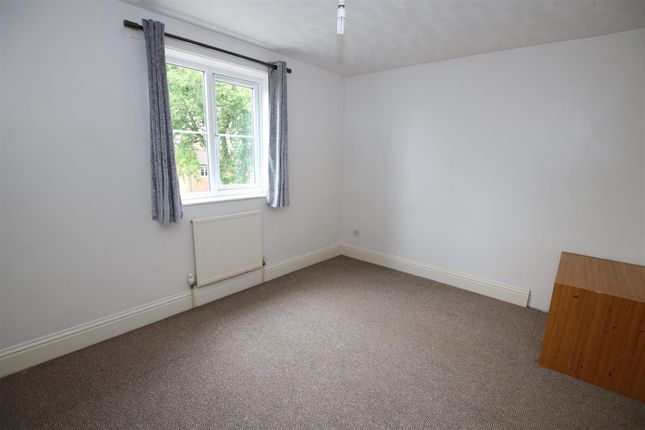 Terraced house to rent in Broadview, Broadclyst, Exeter