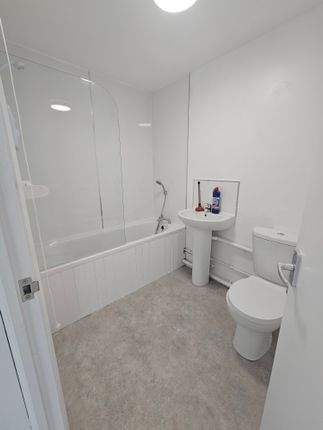 37, Ruston Road, London photo 5