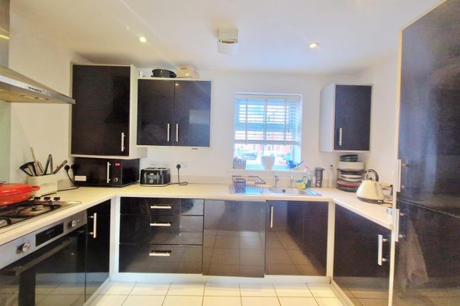 21, Porter Square, Grantham photo 2