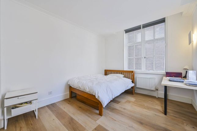 Thumbnail Flat to rent in Russel Square, Bloomsbury, London