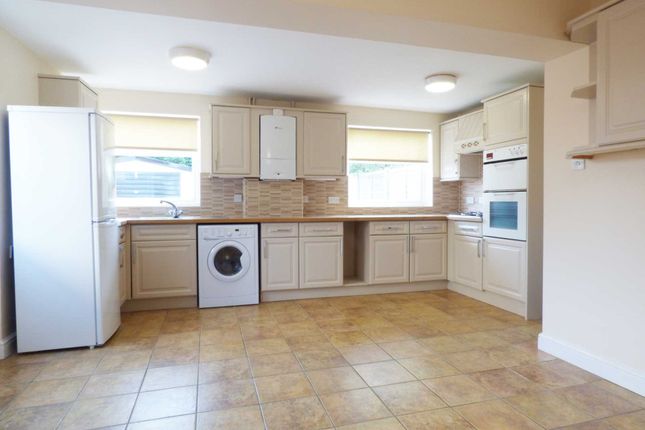 Property to rent in Bailey Road, Cowley