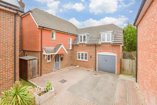 6, Beech Court Gardens, Maidstone photo 2