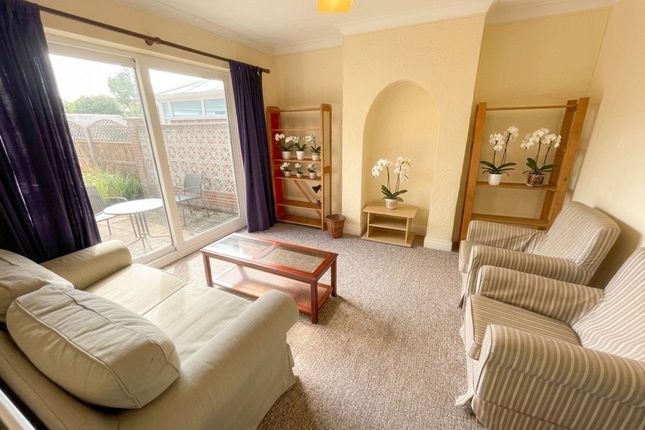 Room 5 81, George Borrow Road, Norwich photo 2