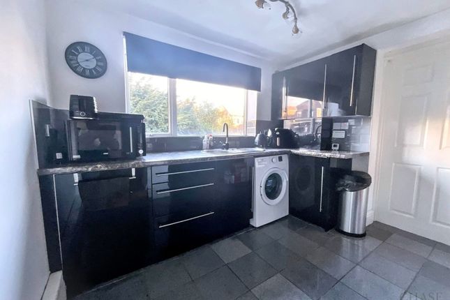 18 Hartleyburn Avenue, Hebburn photo 3