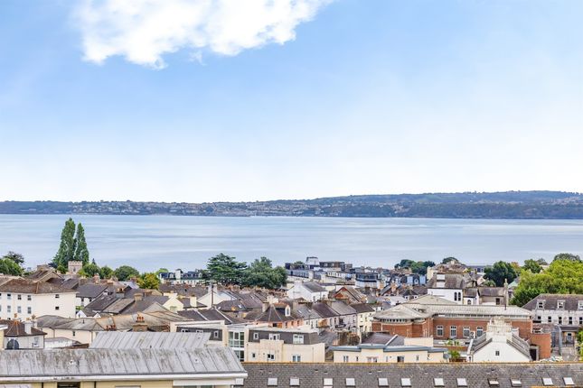 52, Ebdon Way, Torquay photo 2