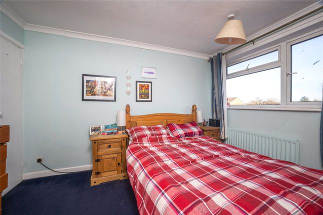 Terraced house for sale in Bedford Close, Newbury, Berkshire