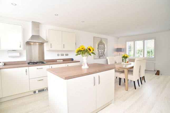 20 Malham Drive, Harrogate photo 2