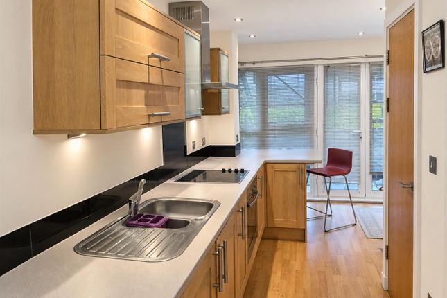 Apartment 2, Atlantic One, 1 St. Georges Walk, Sheffield photo 4