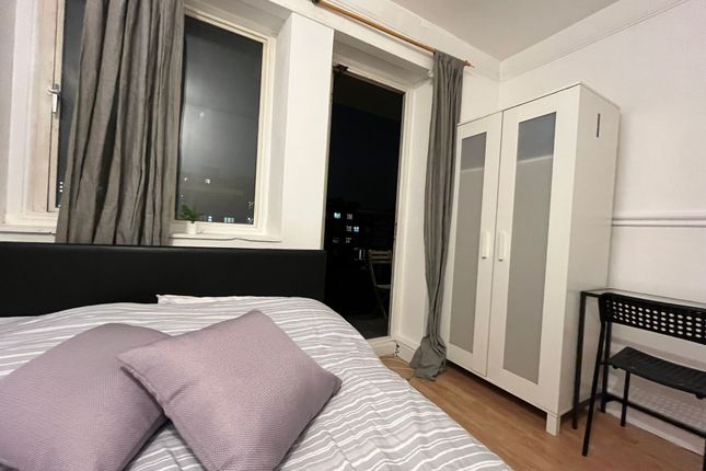 13 Pattison, Wellesley Street, London photo 3