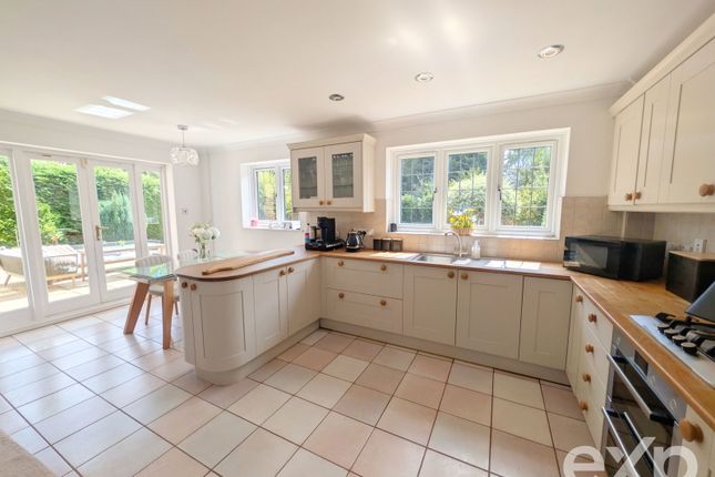 3, Thorneycroft Close, Maidstone photo 2