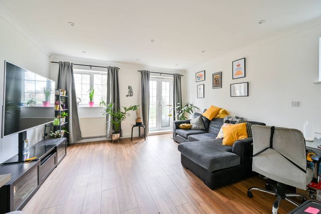 End terrace house for sale in Frankland Close, Bermondsey, London