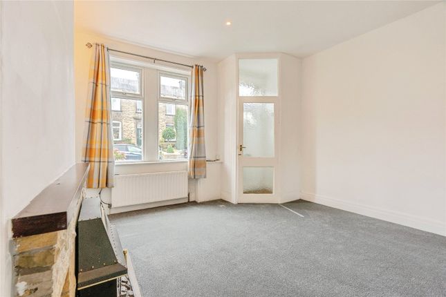 54, Skipton Road, Colne photo 4