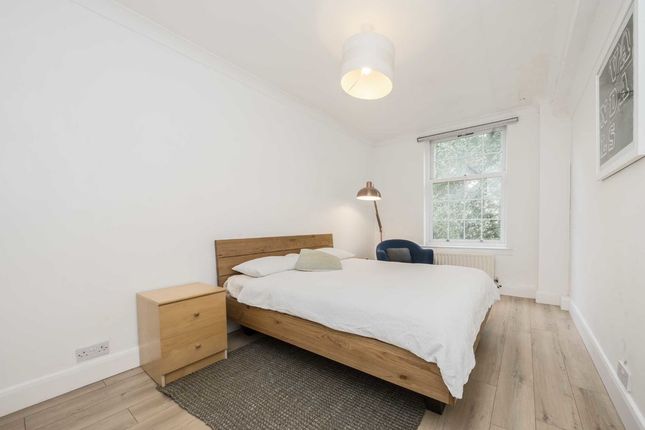 Flat for sale in Churchway, London