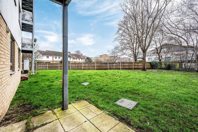 Curness Street, Hither Green photo 2