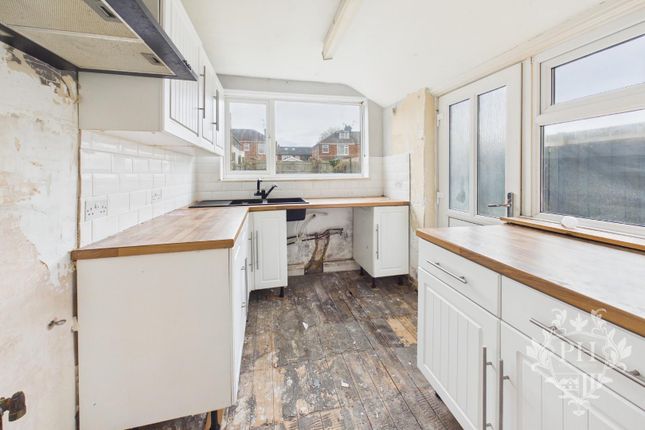 47, Tyne Road, Redcar photo 4