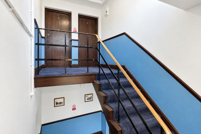 Flat 6, Marlborough House, Green Lanes, London photo 2
