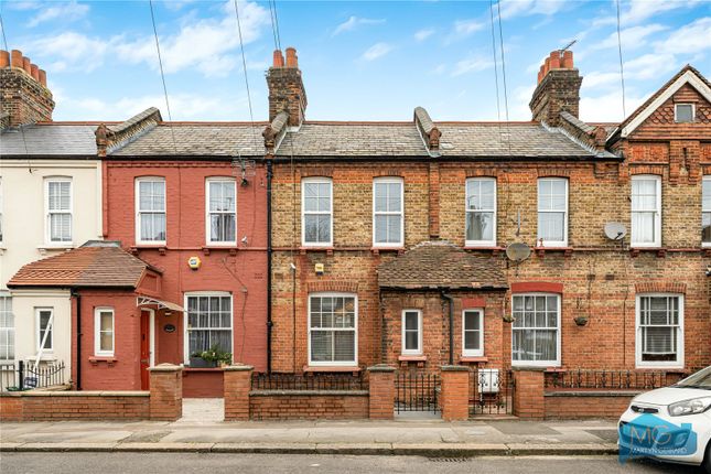 169, Farrant Avenue, Wood Green photo 4