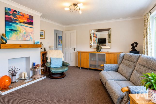 Rockhampton Close, Weymouth photo 4