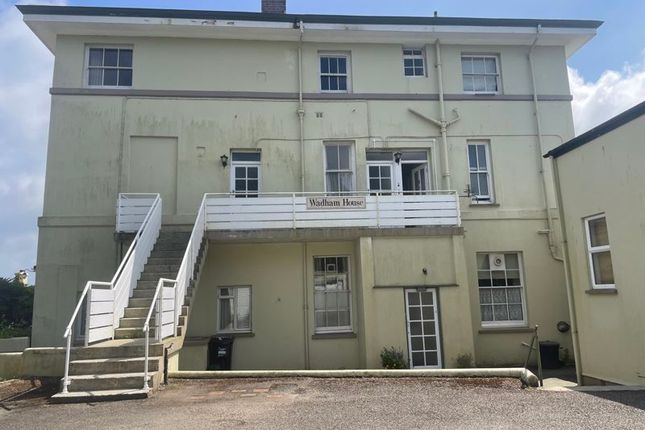 Flat 1, Wadham House, Wadham Close, Liskeard photo 2